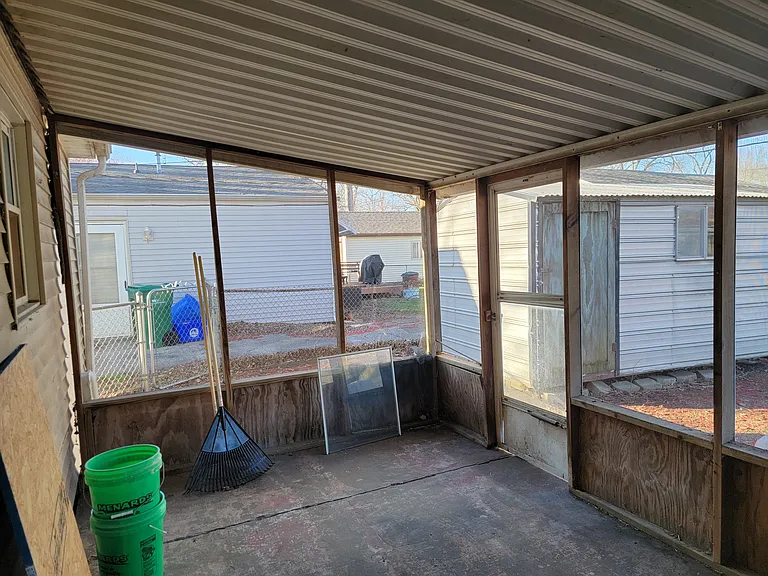 3332 Buckner St — Photo 18