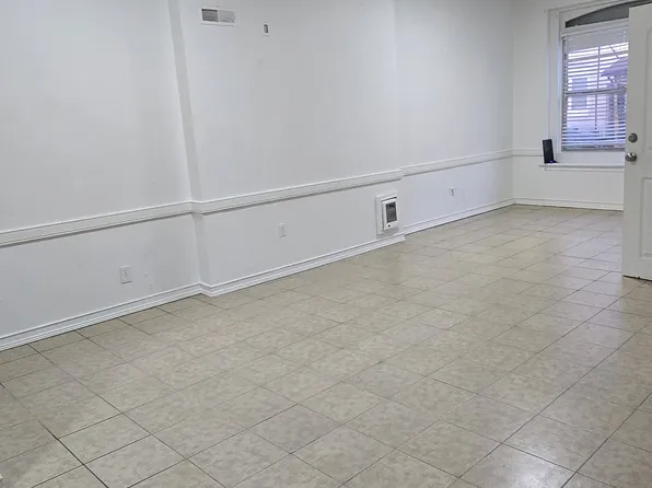 1002 N 11th St #1A, Reading, PA 19604