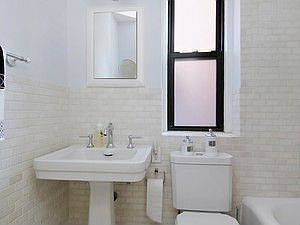 2nd image of 333 E 53rd St APT 6H