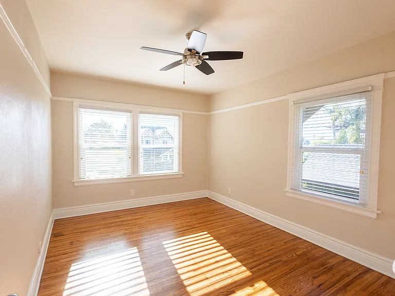 4210 Halldale Ave — Photo 26