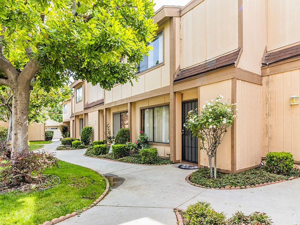 1st image of 9831 Sepulveda Blvd Unit 10