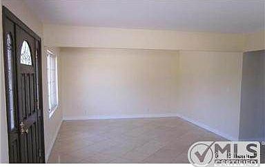 3rd image of 5519 Beckford Ave