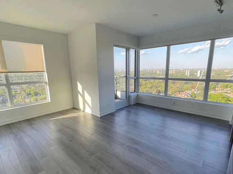 395 Bloor St E #3507 — Photo 1