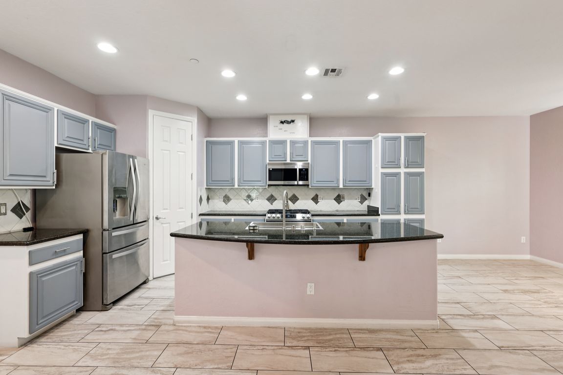 Sand Key St-S2507-023.jpg