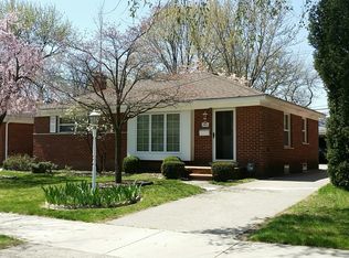 9035 Arnold, Redford, MI 48239