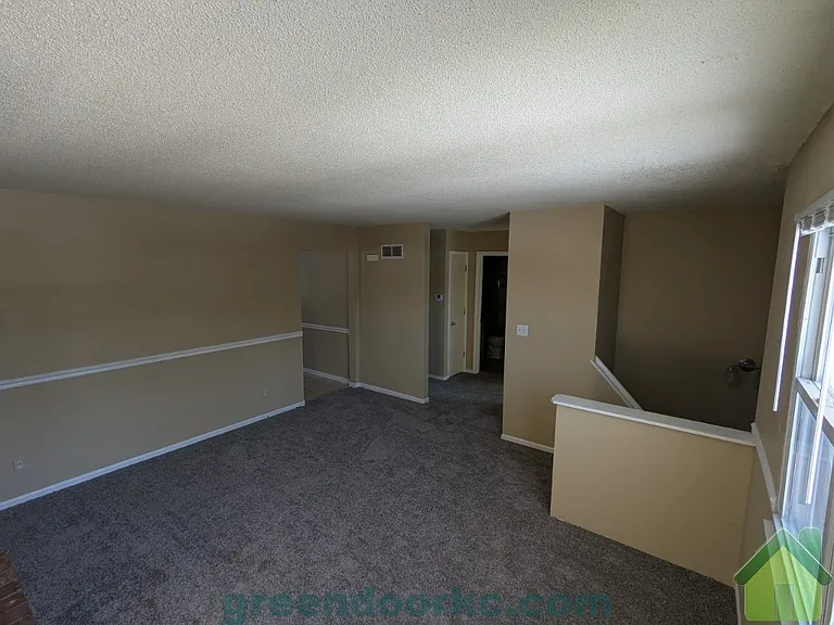 8917 Haskins St — Photo 3