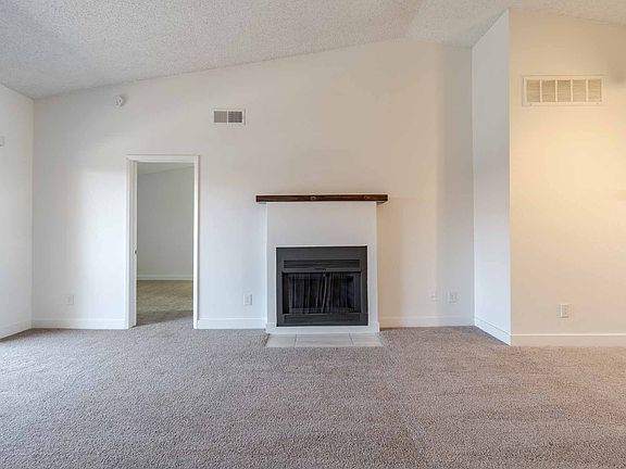 4th image of 13421 N 43rd Ave APT 2036