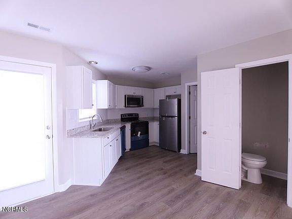 5th image of 2502 A Bluff View Ct