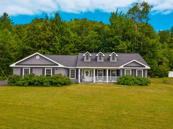 1408 Tupper Rd, Long Lake, NY 12847
