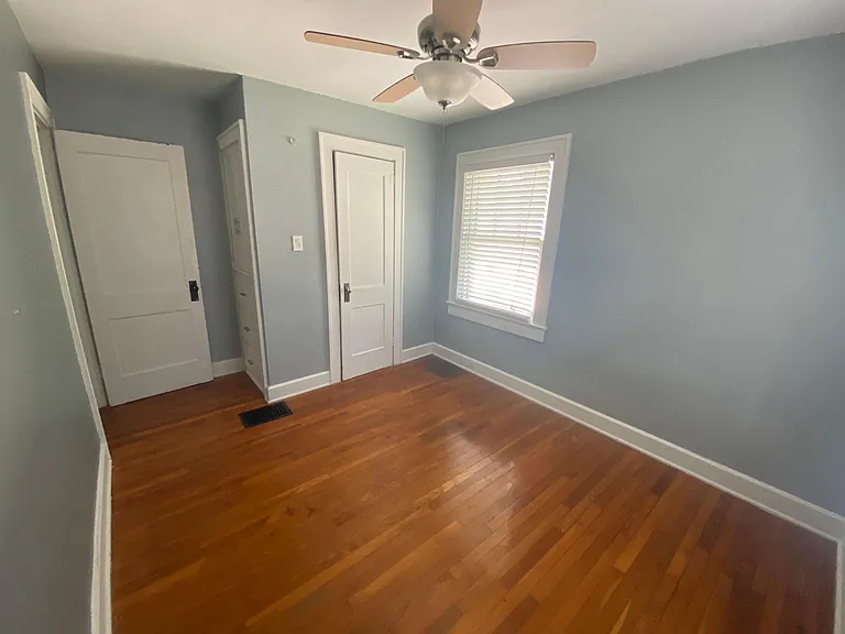 5267 N College Ave #5267 — Photo 17