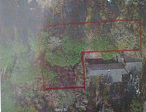PICTURE OF THE PROPERTY 