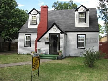 1st image of 1229 Charles St