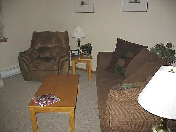 618 Christel Dr #6 — Photo 4