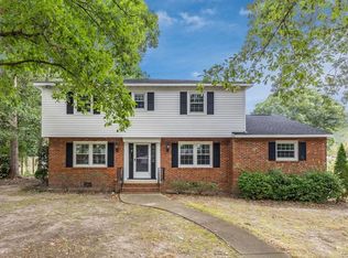 9400 Treetop Ln, Henrico, VA 23229