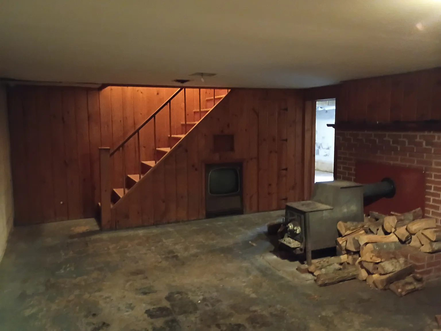 3 bed, 1382 sqft, $2,300 — Photo 2