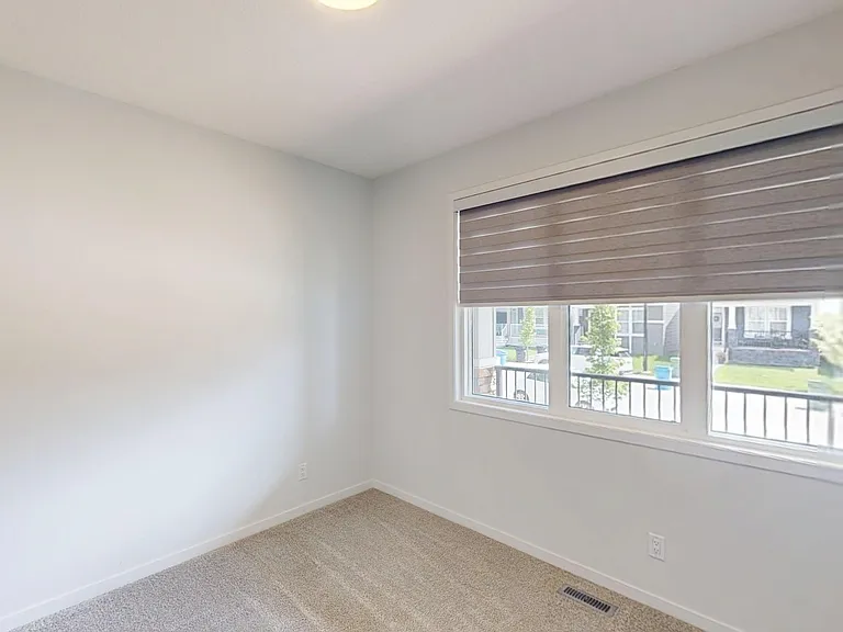 178 Legacy Glen Ct SE — Photo 18
