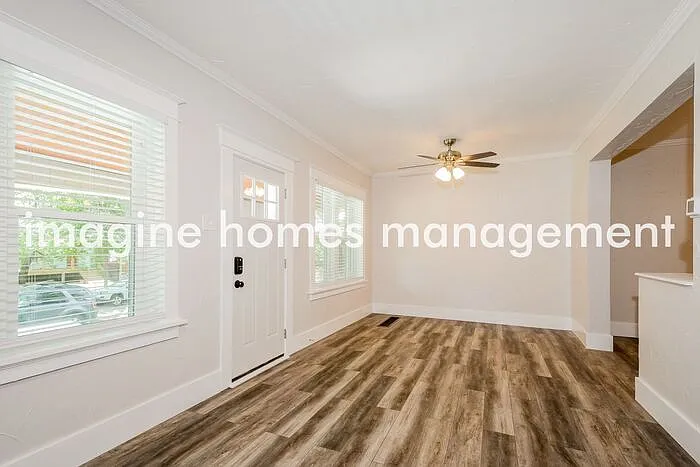 Building Photo - 6225 Marmaduke Ave
