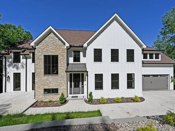 1080 Tuscany Pl, Cincinnati, OH 45226