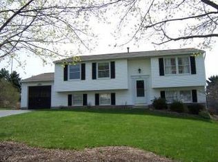 138 Brandywine Ter, Rochester, NY 14623