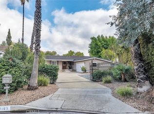17105 Raymer St, Northridge, CA 91325
