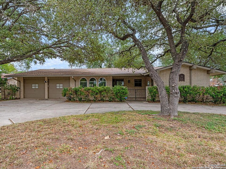 8718 Midcrown, Windcrest, TX 78239 | Zillow