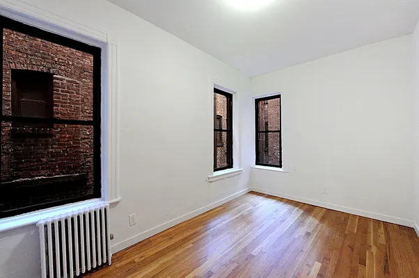 Rented by Aether Property Group | media 28