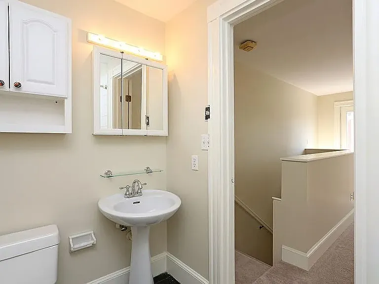 120 Norway St #19 — Photo 6