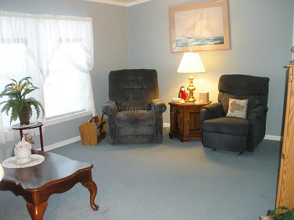 Living room 3