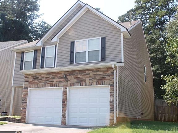 2nd image of 7809 Newbury Dr