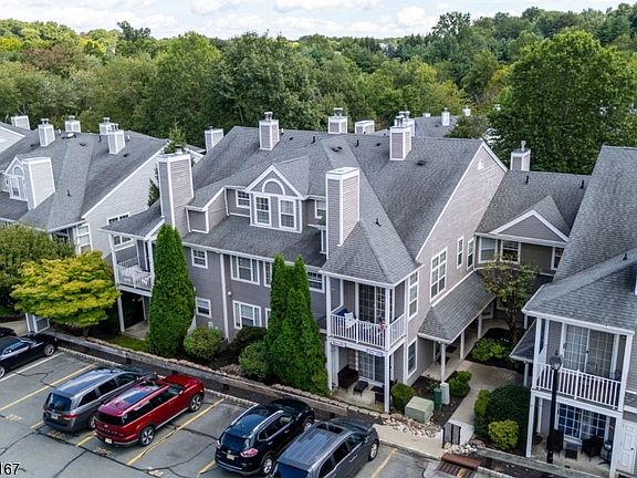 3rd image of 1293 Paddington Rd
