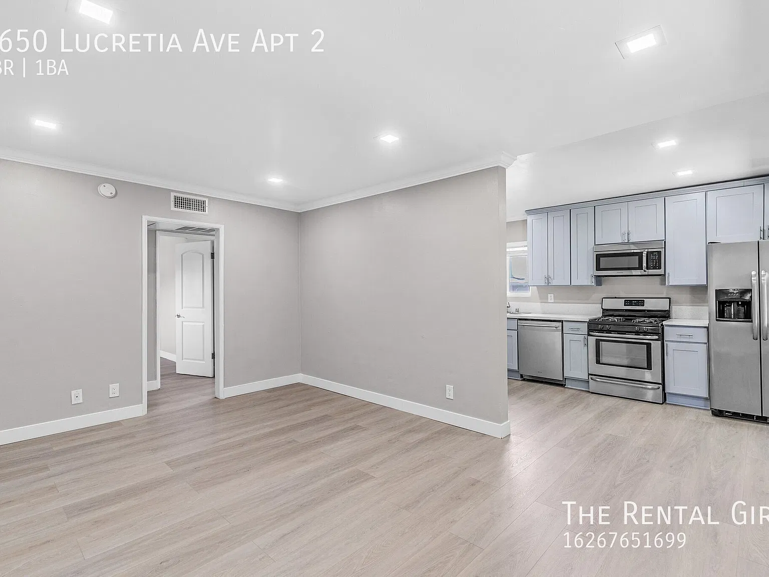 Spacious Top Floor Unit In Triplex | Updated Finishes| All New Appliances | Just Minutes To Echo ... — Photo 4