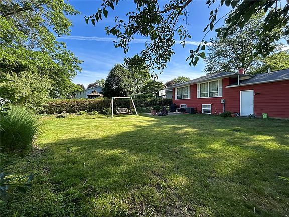 2nd image of 5343 Bondy Dr