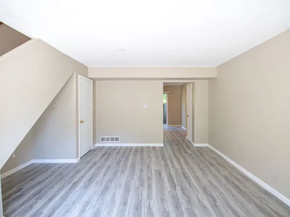 2811 Mexico Gravel Road