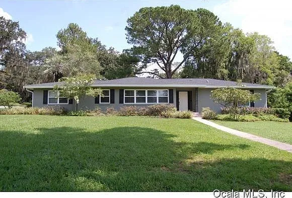 1207 SE 15th St — Photo 2