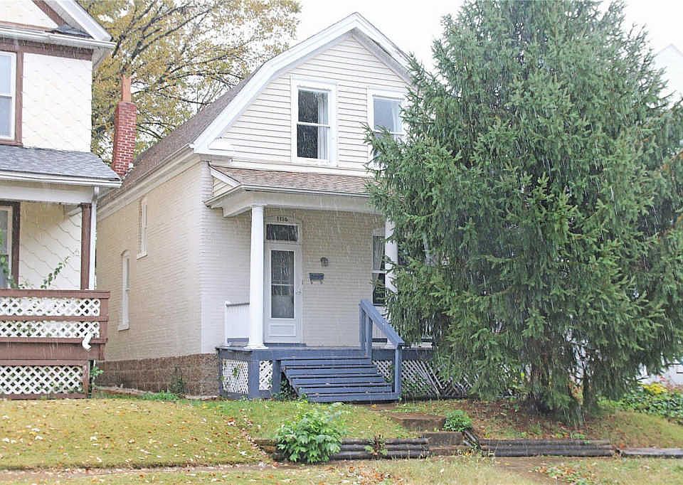 1st image of 1116 Forest Ave