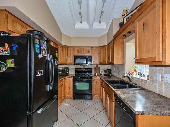 5th image of 1144 Rolling Oaks Ave