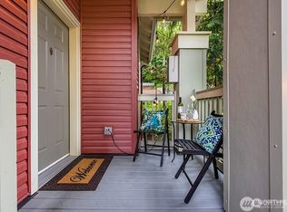 9403 176 Place NE #3, Redmond, WA