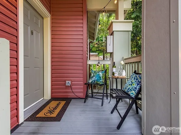 9403 176 Place NE #3, Redmond, WA 98052