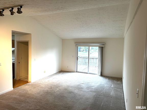 5th image of 2808 Wordsworth Dr