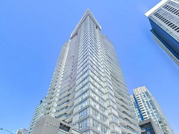 70 Queens Wharf Rd, Toronto, ON