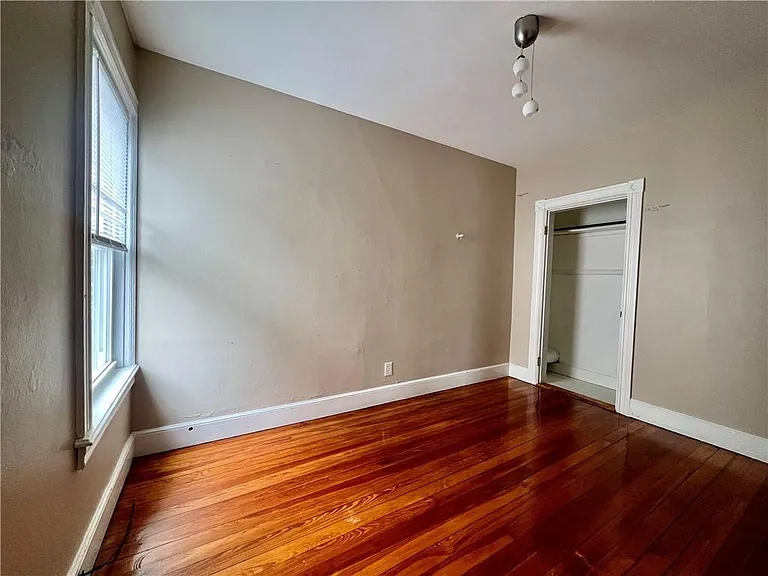220 Summit Ave #2 — Photo 12