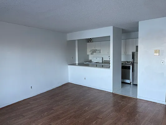 Rented by Compass | media 26