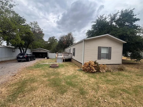 208 S Marilyn St, Fort Cobb, OK 73038