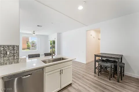 4437 Dover Straight St #104 — Photo 19