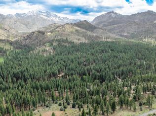 17 Raymond View Rd, Markleeville, CA 96120