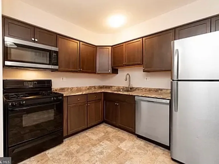 3963 Rowena Dr #2 — Photo 5