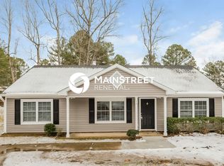 11 Larch Ct, Durham, NC 27703