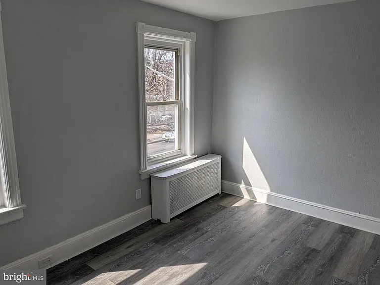 72 Washington St — Photo 10