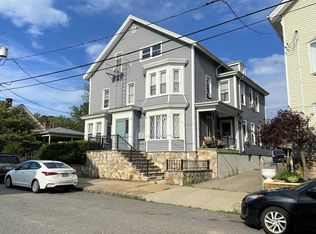 49 Winter St, Fall River, MA 02720
