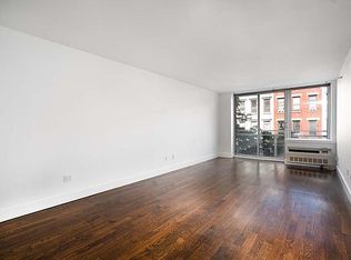 322 Powers St #7, Brooklyn, NY 11211